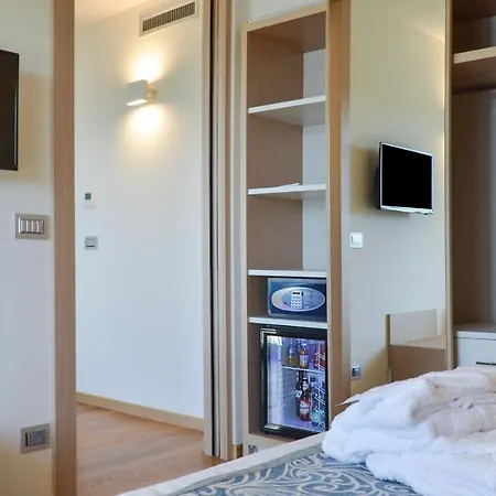 Calabona 4*
