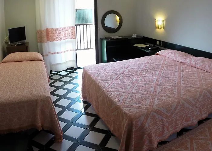 ホテル カラボナ アルゲーロ