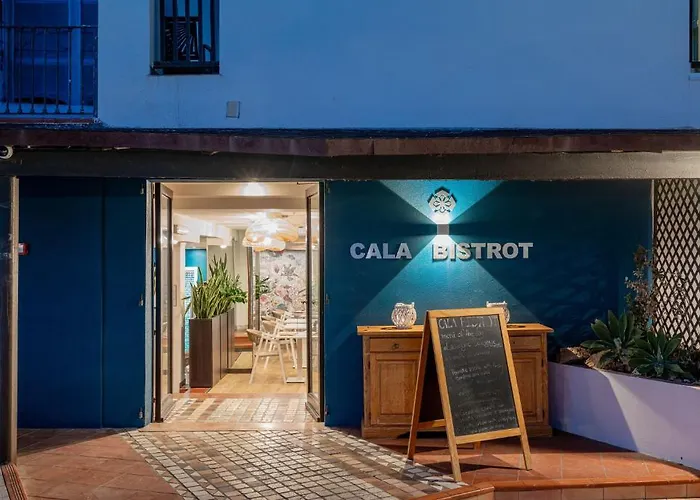 ホテル カラボナ 4*