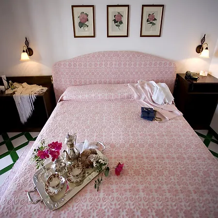 Calabona Hotel